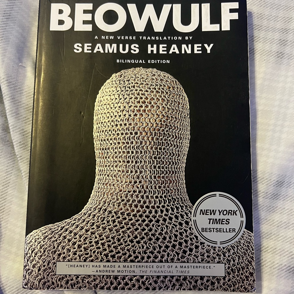 Beowulf by Seamus Heaney New Bilingual Edition
